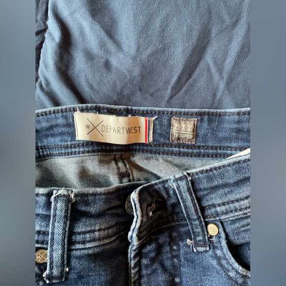 Buckle Departwest trouper distressed jeans 29x32 - Picture 3 of 5